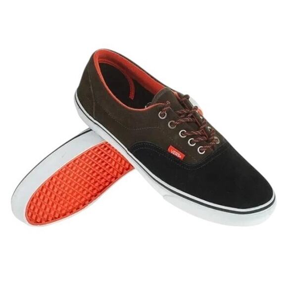 Athletic_Shoes